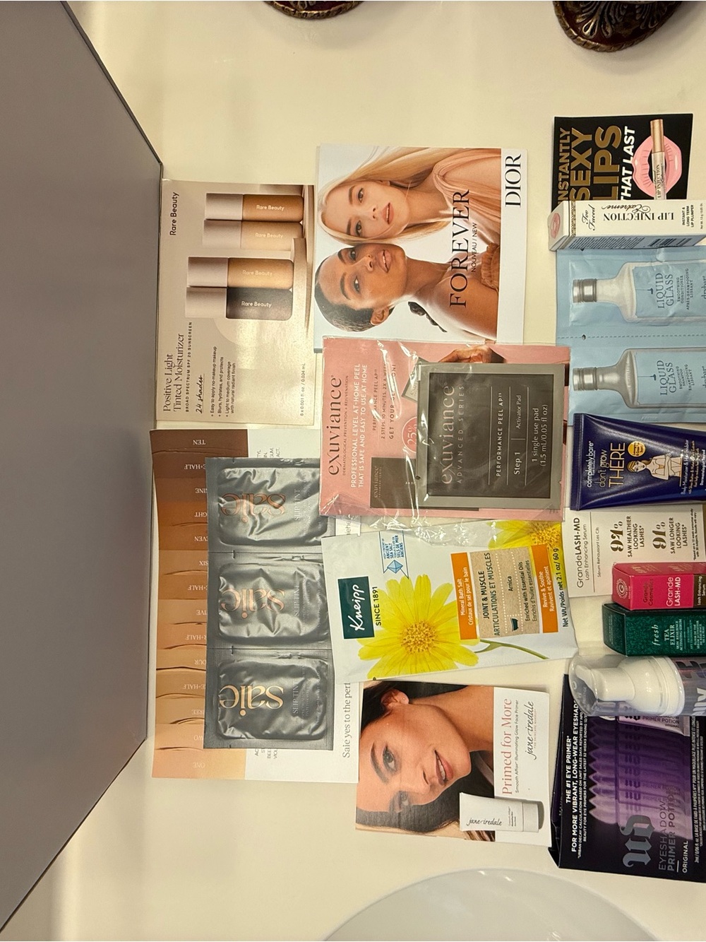 Beauty Sample Bundle with Dior Forever and Skincare Sachets - Multi
